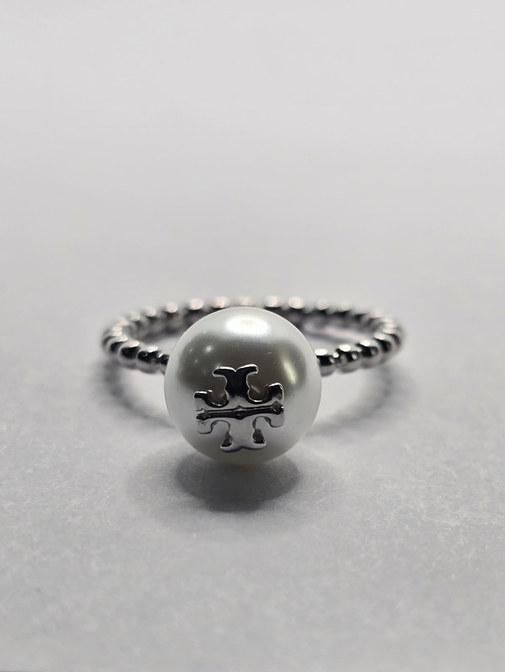 Tory Burch White Pearl Logo Ring in Silver Size 6